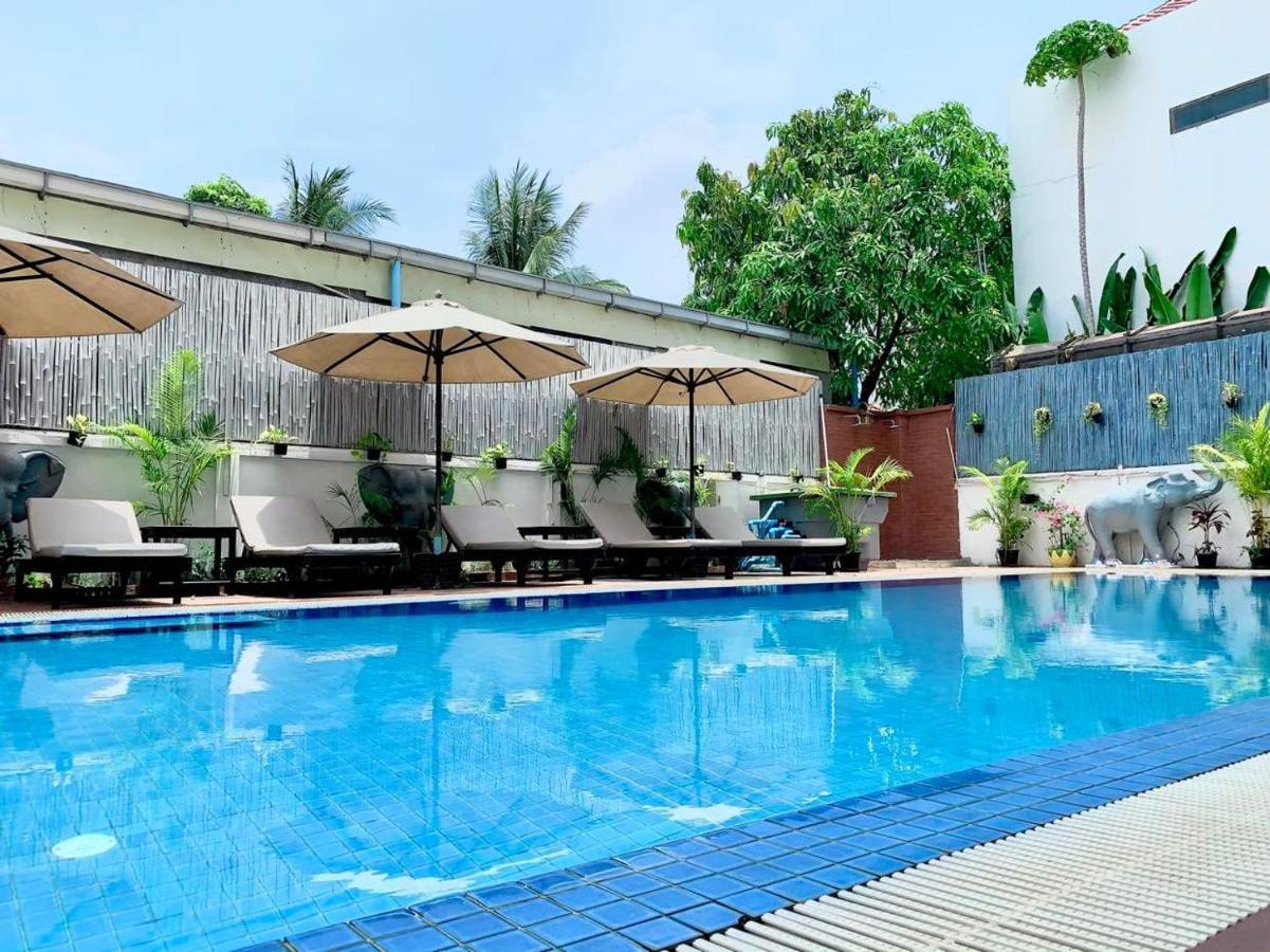 Отель Golden Orchid Angkor Сиемрип Экстерьер фото