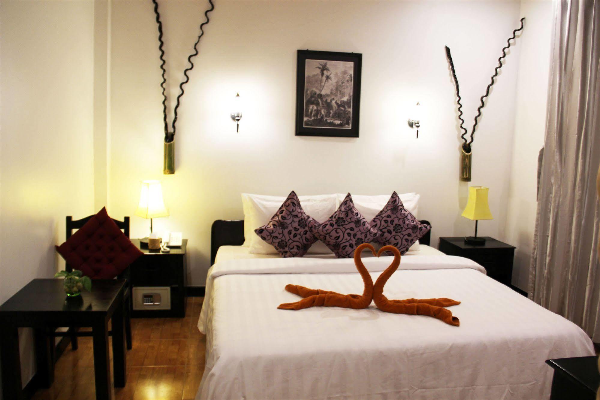Отель Golden Orchid Angkor Сиемрип Экстерьер фото